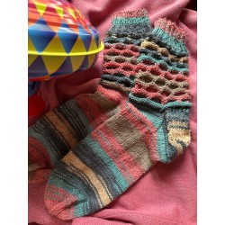 Gestrickte Socken 45-46